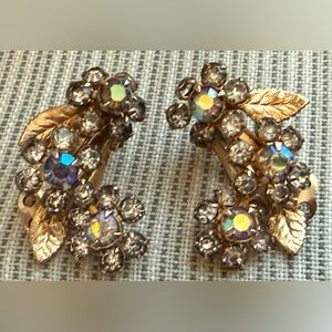 Weiss Aurora Borealis Rhinestone Gold Tone Floral leaf Vintage Clip on Earrings